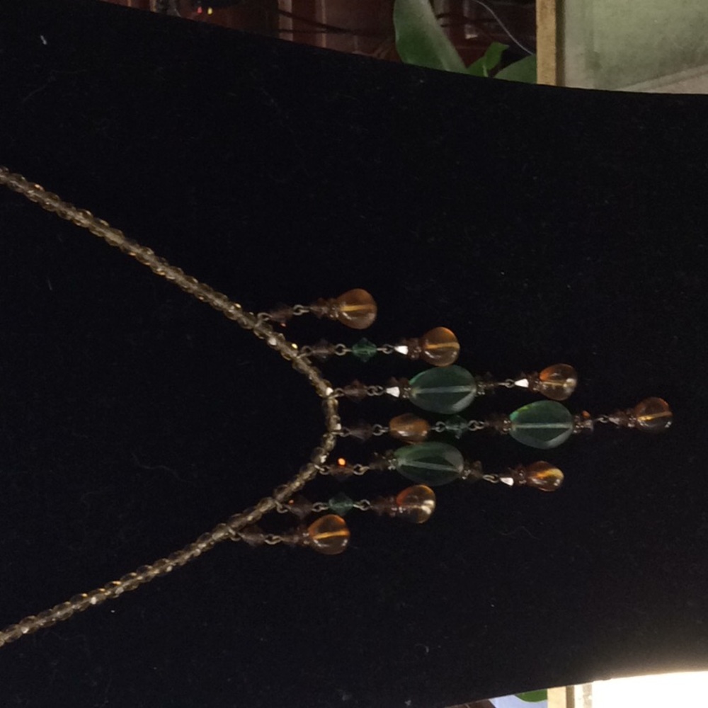 Crystal and glass beaded necklace